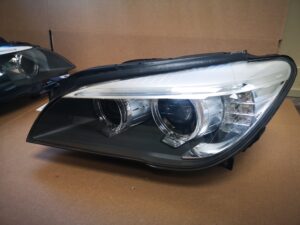Bmw 7 Series 2013-2015 Head Light Driver Side 2013-2015 Used - 63117348511