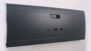 Dodge Ram Tail Gate Dual Rear Wheels W/ Lamp Holes Ram2500-3500 03-06 & Ram Mega Cab 2006
