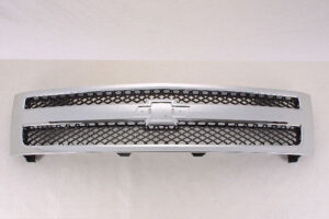 Chevrolet Silverado Grille Chrome/Black 1500 Series 2007-2013/Hybrid 2009-2013