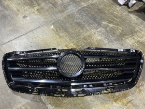 Mercedes Sprinter Front Grille Matte Black Without Outer Frame & Chrome Bars 25-3500 2014-2018