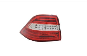 Mercedes M-Class Tail Light Driver Side Ml400 2015 Capa Ml350/Bluetec/Ml550 2012-2015