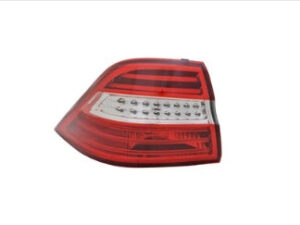 Mercedes M-Class Tail Light Driver Side Ml400 2015 Capa Ml350/Bluetec/Ml550 2012-2015