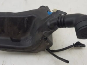 Tesla Model Washer Tank With Cap Model 3 2017-2022