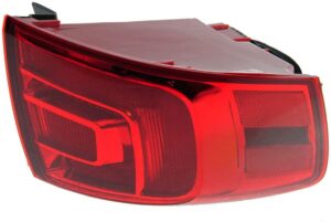 Volkswagen Jetta Tail Light Driver Side Without Smoked Tint Sedan 2011-2014 (DOES NOT FIT Gli MODELS)