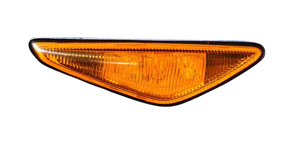BMW 3 Series Convertible/3 Series Coupe/M3 Repeater Lamp Driver Side Amber High Quality 2003-2006
