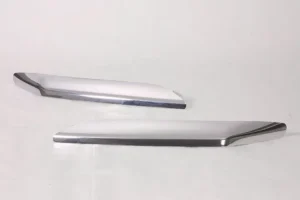 Chrysler Pacifica Bumper Molding Front Passenger Side Upper Chrome Plastic 2004-2006