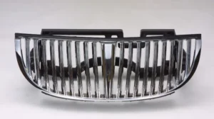 Lincoln TOWN CAR Grille Chrome/black/w 1998-2002