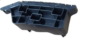 Chevrolet Suburban/Tahoe Bumper Guide Front Passenger Side Plastic 2015-2020