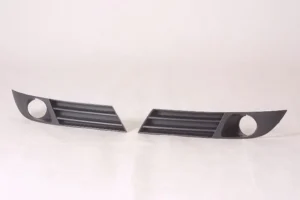 Saturn AURA Grille Lower Driver Side Outer With FOG Lamp Hole Matt-black Xr Model 2007-2009