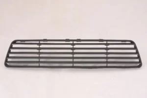 Saturn VUE Grille Lower Center Without Red Line 2006-2007