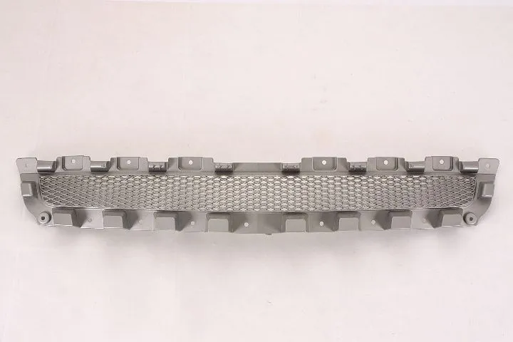 Chevrolet Malibu Grille Upper Silver 2008-2012