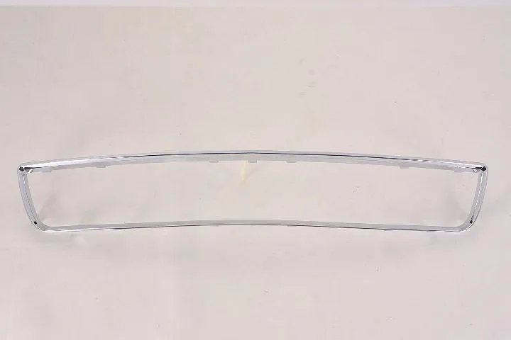 Chevrolet Malibu 2006-2007/Malibu Classic 2008/Malibu MAXX 2006-2007 Grille Molding Lower Excludes Ss Model Satin Nickel