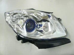 Buick Enclave Head Lamp Passenger Side Hid With white Park Lamp Bulb Without Adaptive Headlamps CAPA Certified 2008-2012