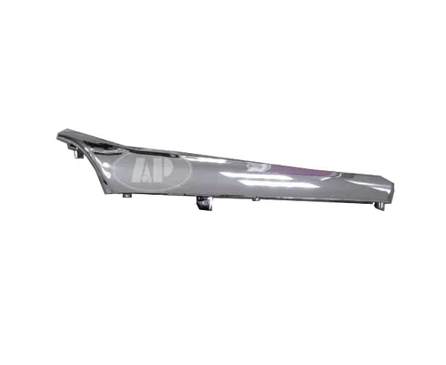Hyundai Accent Hatchback/Accent Sedan Grille Passenger Side Chrome 2012-2014