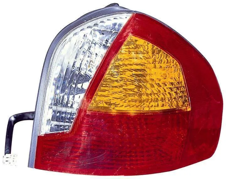 Hyundai Santa FE Tail Lamp Passenger Side High Quality 2001-2004
