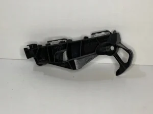 Lexus GS200T Bumper Retainer Front Passenger Side Plastic 2016-2017