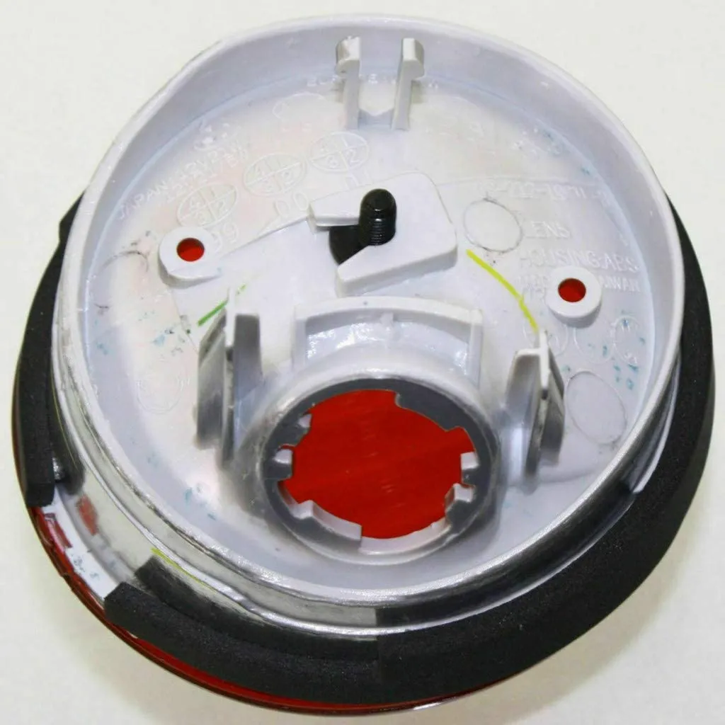 Lexus IS300 Trunk Lamp Driver Side (back-up Lamp) Sedan Without Cold Climate High Quality 2001-2005