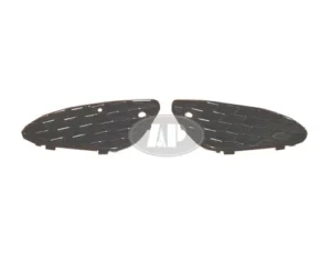 Mercedes E320 2003-2005/E350 2006/E500 2003-2006 Grille Lower Passenger Side Outer Without Sport Matt-black