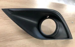 Mitsubishi Outlander 2019-2020/Outlander PHEV 2018-2022 Fog Lamp Bezel Front Driver Side For Use With halogen Lamp