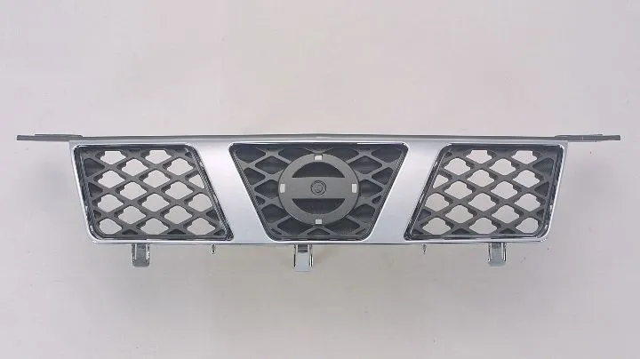 Nissan Xtrail (canada) Grille Chrome/black 2005-2006