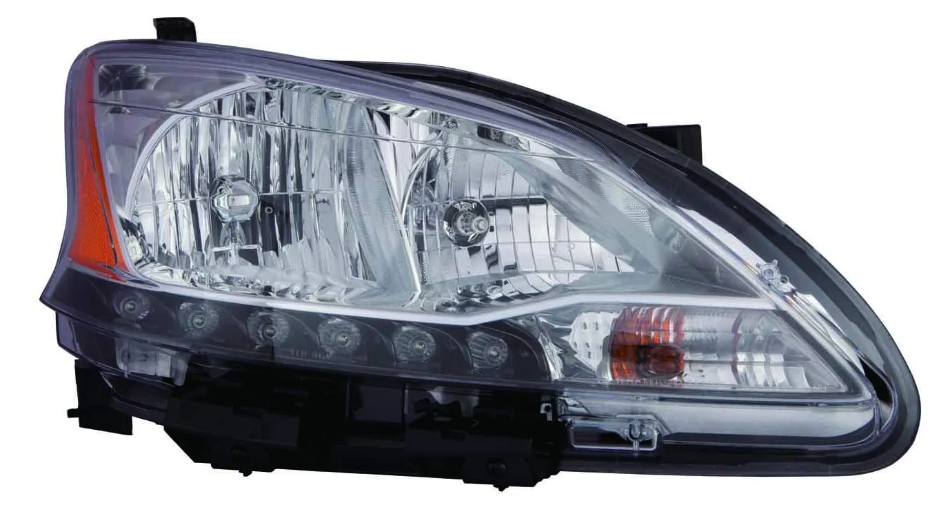 Nissan Sentra Head Lamp Passenger Side Halogen High Quality 2013-2015