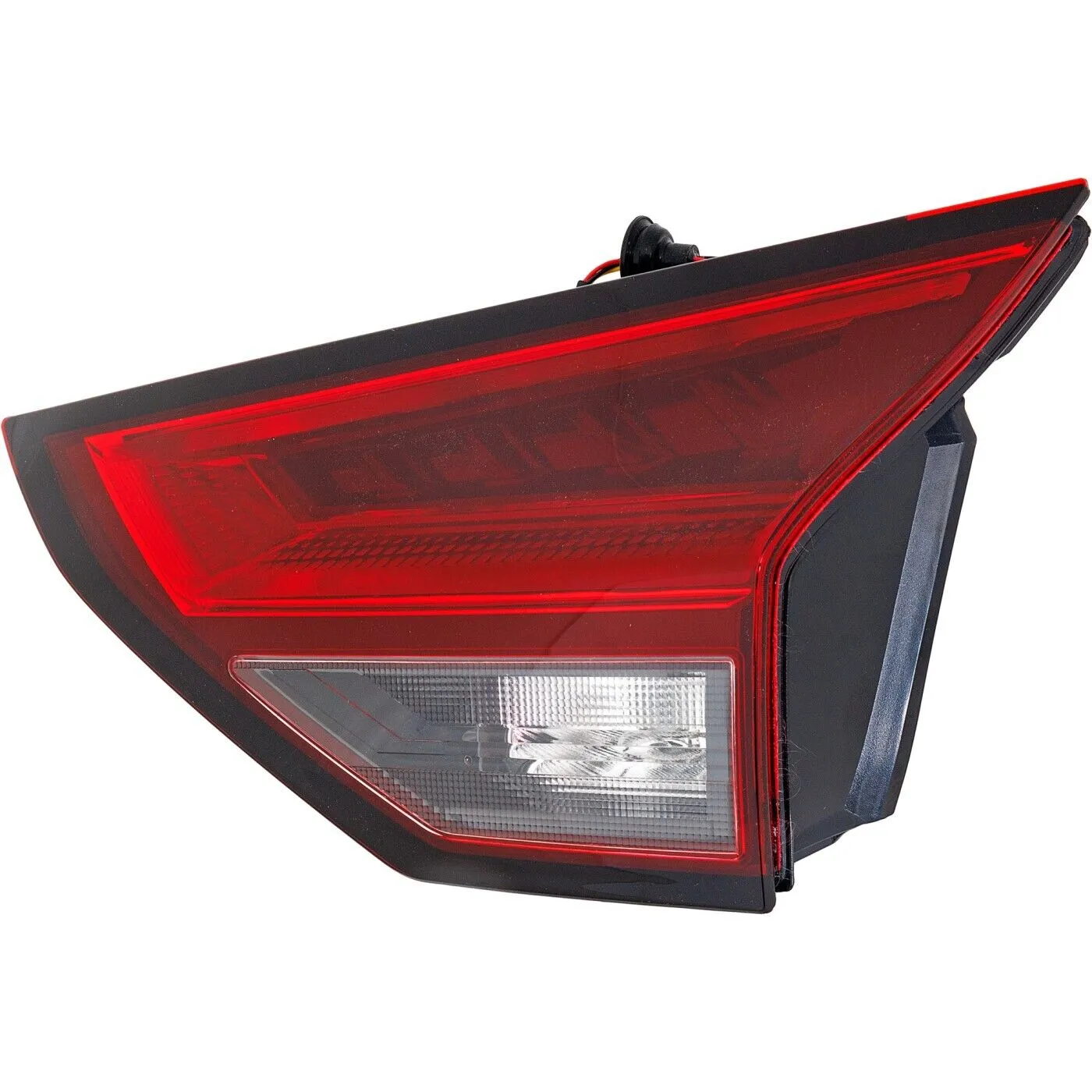 Nissan Rogue Trunk Lamp Passenger Side Us Built High Quality 2021-2026