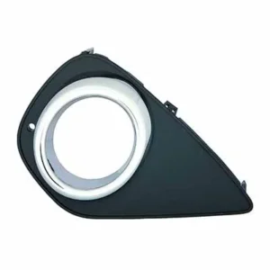 Toyota Yaris Hatchback Fog Lamp Bezel Front Passenger Side 2015-2017