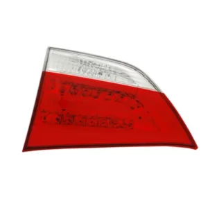 Toyota Sienna Trunk Lamp Passenger Side (back-up Lamp) Excludes SE High Quality 2011