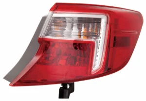 Toyota Camry/Camry Hybrid Tail Lamp Passenger Side High Quality 2012-2014