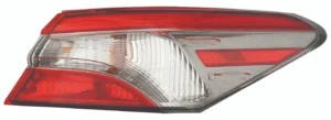 Toyota Camry/Camry Hybrid Tail Lamp Passenger Side SE Model Us Built Smoked Tint 2018-2020